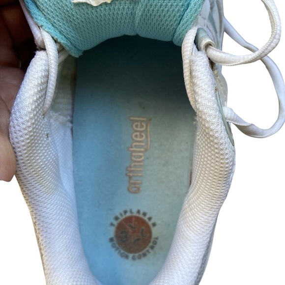 Vionic Orthaheel Walker Women’s Size 8 White Leather Athletic Walking Gym - Picture 9 of 10